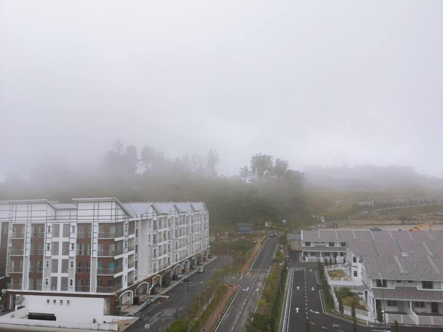 W6Warmstay@Goldenhills/3Rpenthouse/Wifi/Pasarmalamview/2Carpark Бринчанг Екстер'єр фото