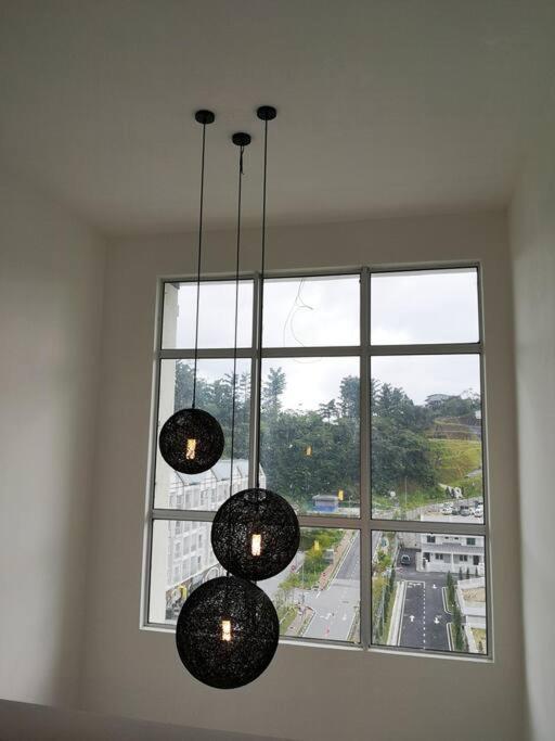 W6Warmstay@Goldenhills/3Rpenthouse/Wifi/Pasarmalamview/2Carpark Бринчанг Екстер'єр фото